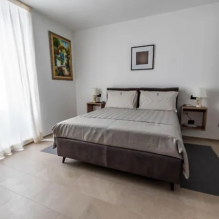 Bed & Breakfast La Dimora Della Leonessa 2*
